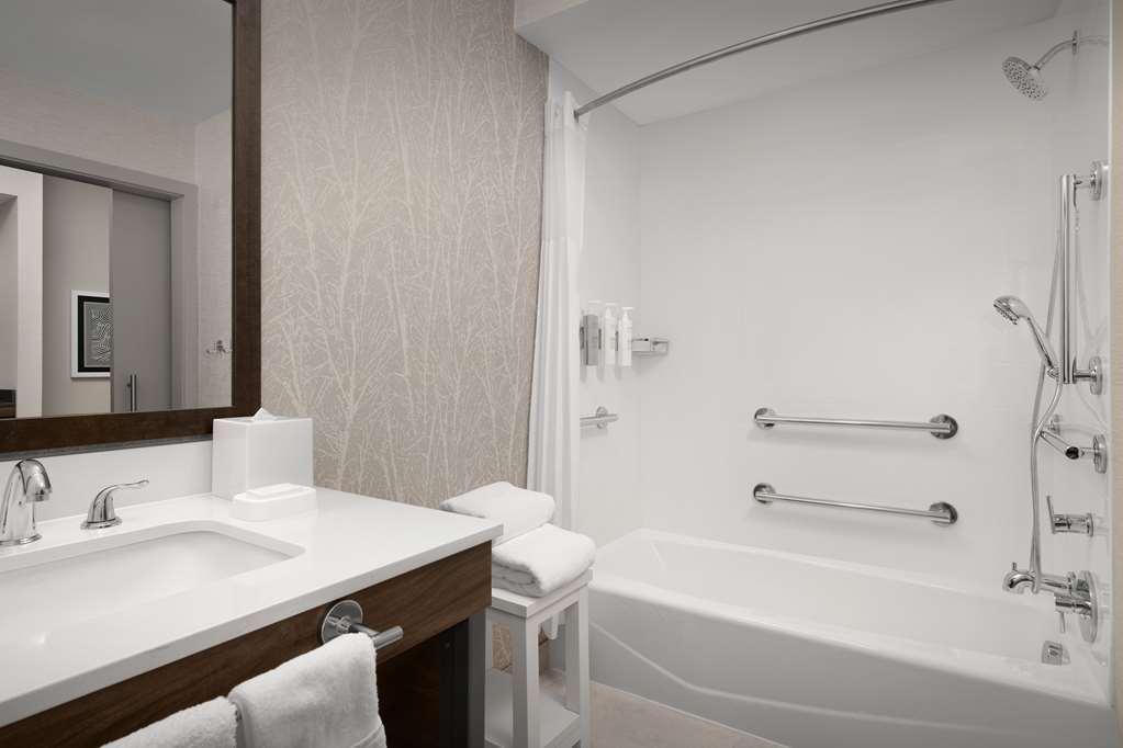 Hampton Inn & Suites Paso Robles Oda fotoğraf